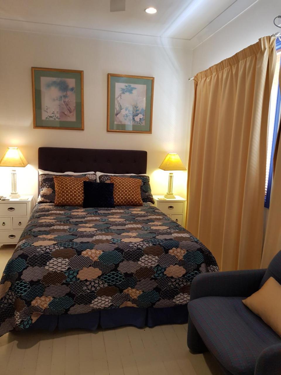 Sonja'S Bed And Breakfast Lightning Ridge Eksteriør billede